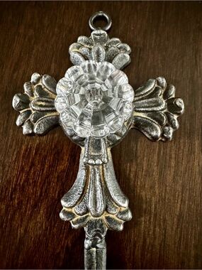 Cast Iron wall hook with clear knob 8” x 4”